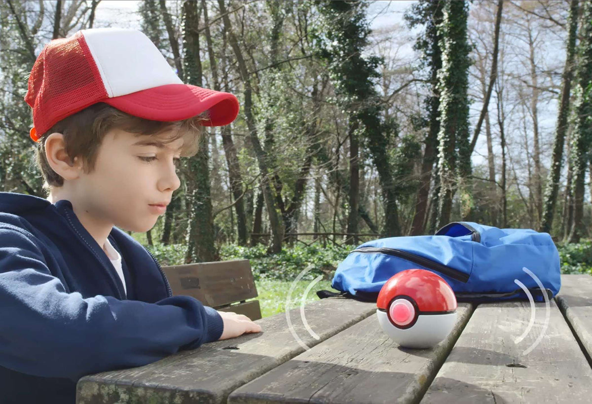 Pokemon Trainer Guess - Kanto Edition (English Version) - A Game by Asmodee 🍁 All In One Marketplace Canada - PTC Collectibles
