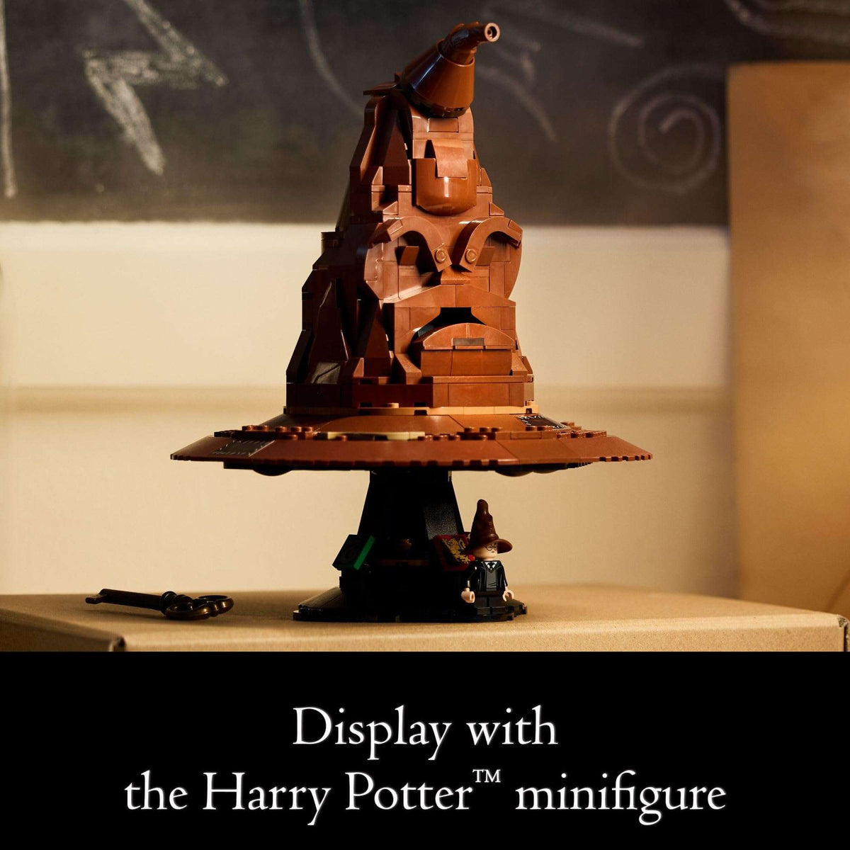 LEGO Harry Potter Talking Sorting Hat W/ 31 Voices - Harry Potter Building Set - Gift Idea for Adults, Women & Men, 18+ - 76429 🍁 All In One Marketplace Canada - PTC Collectibles